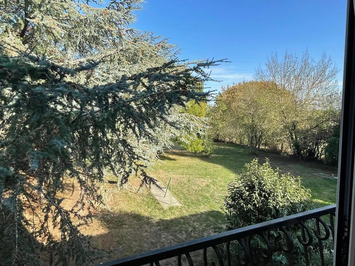 Les Hauts De Beillard Merville  Bed & Breakfast
