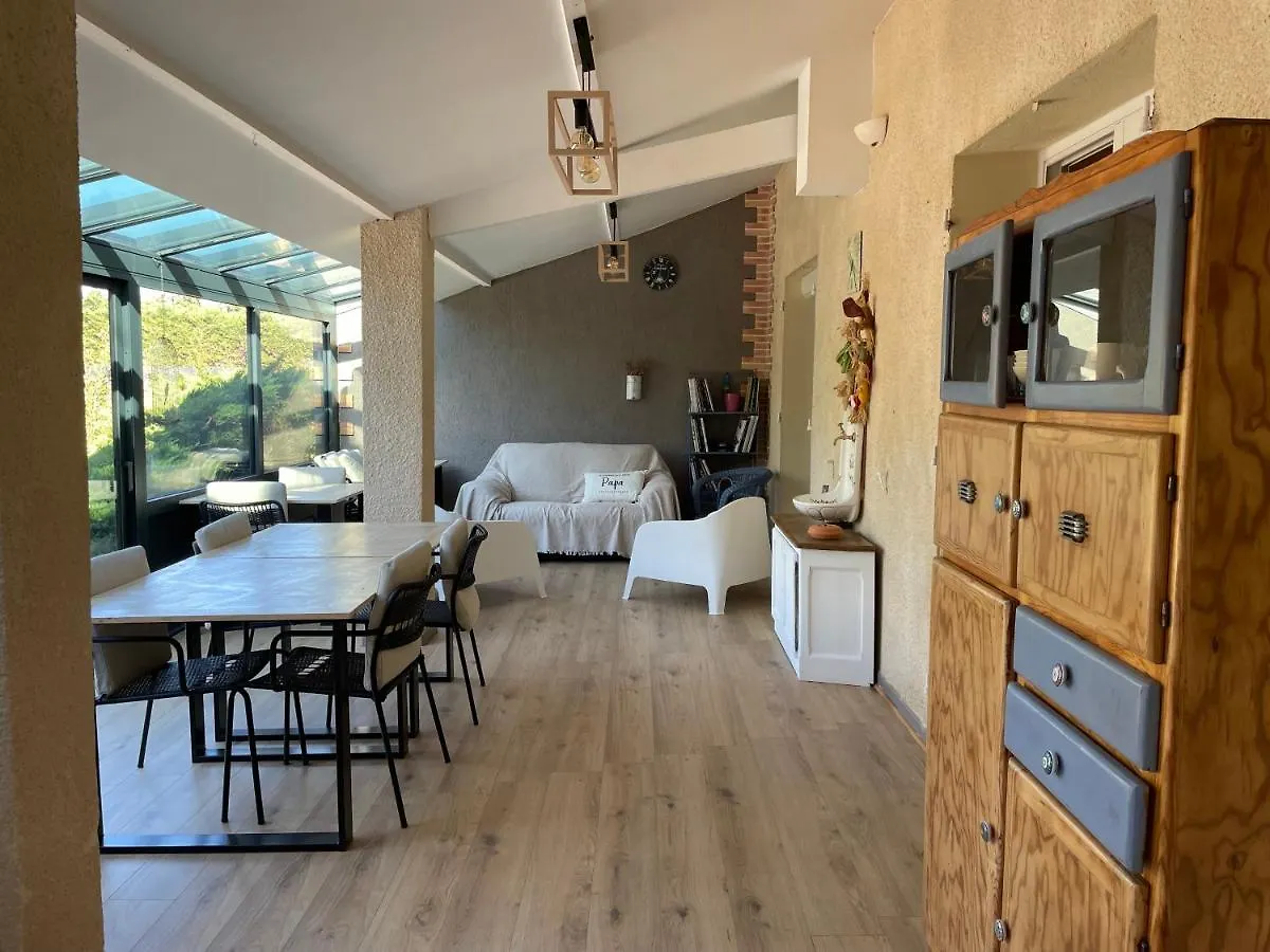 B&B Les Hauts De Beillard Merville