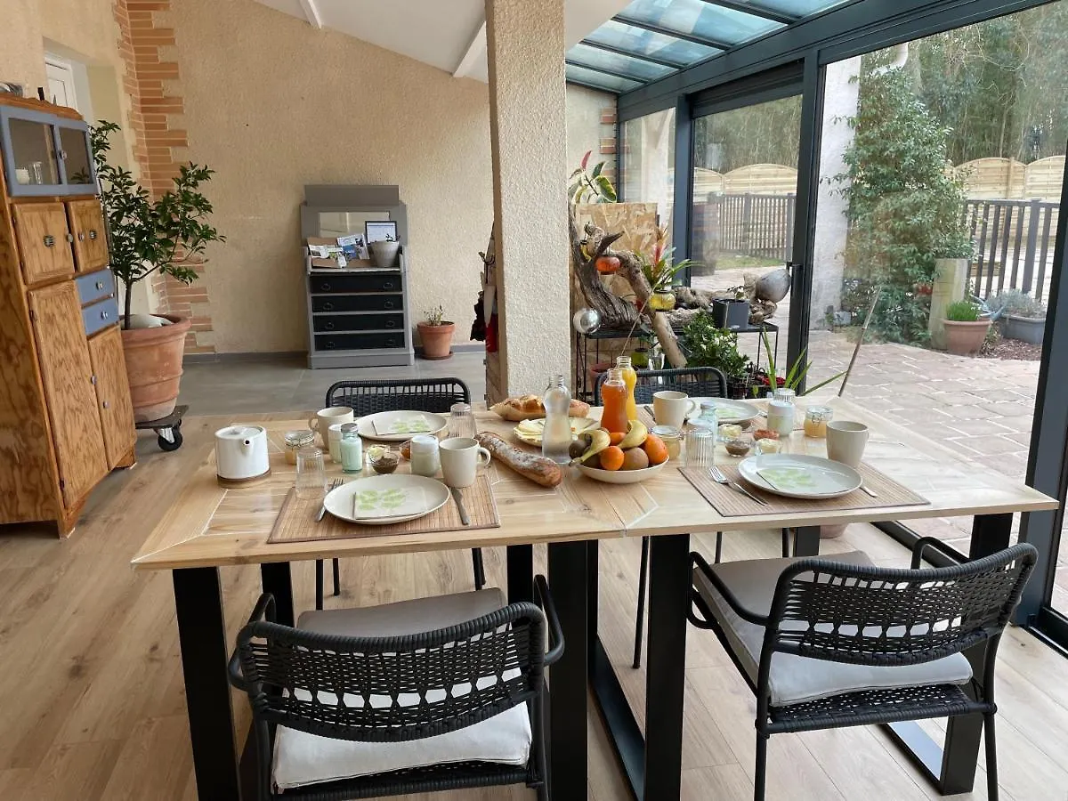 B&B Les Hauts De Beillard Merville